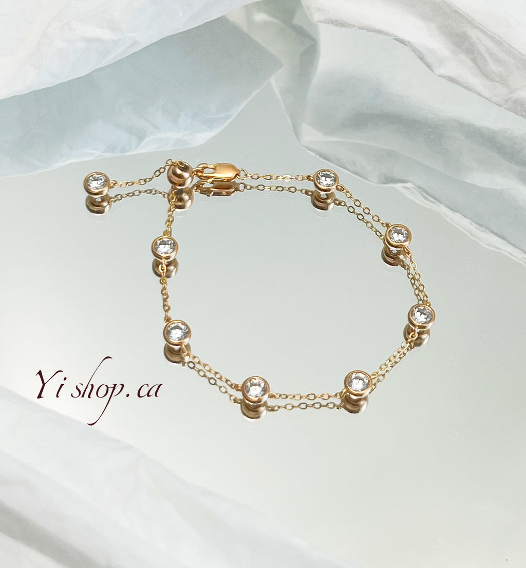Six Diamonds Bracelet