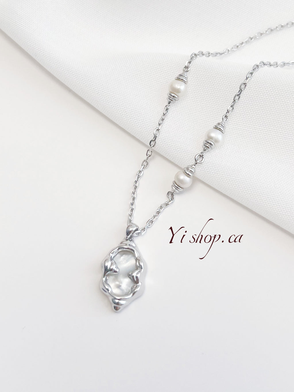 Magic Mirror Necklace